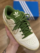 ADIDAS FORUM 84 LOW CL (off white/verde)